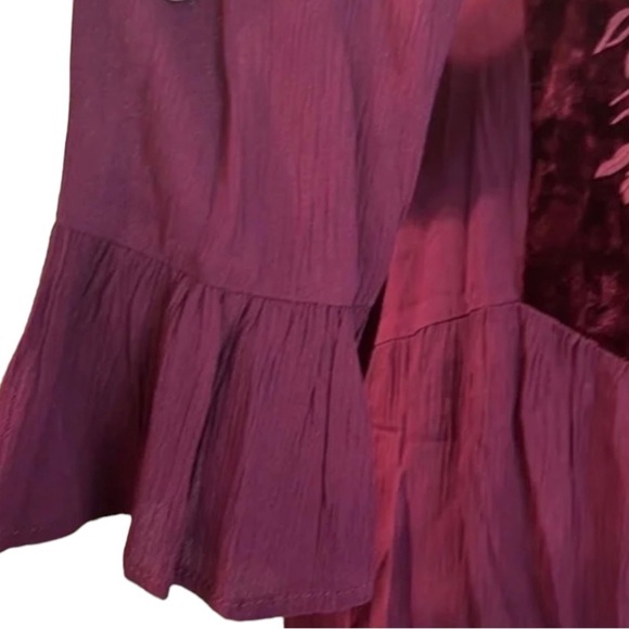 Indigo Soul Women's Wine Red Velvet Bib Top - Picture 3 of 6